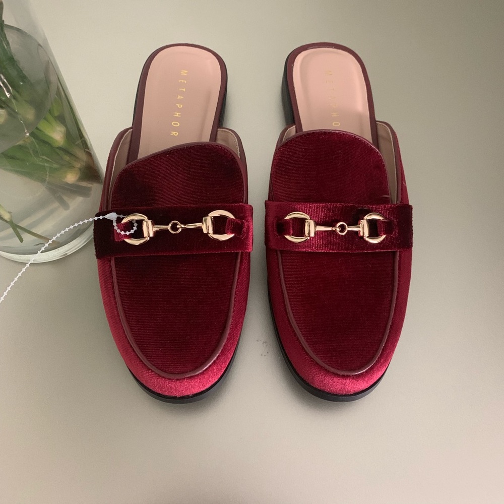METAPHOR Velvet Loafer Mules Size 7